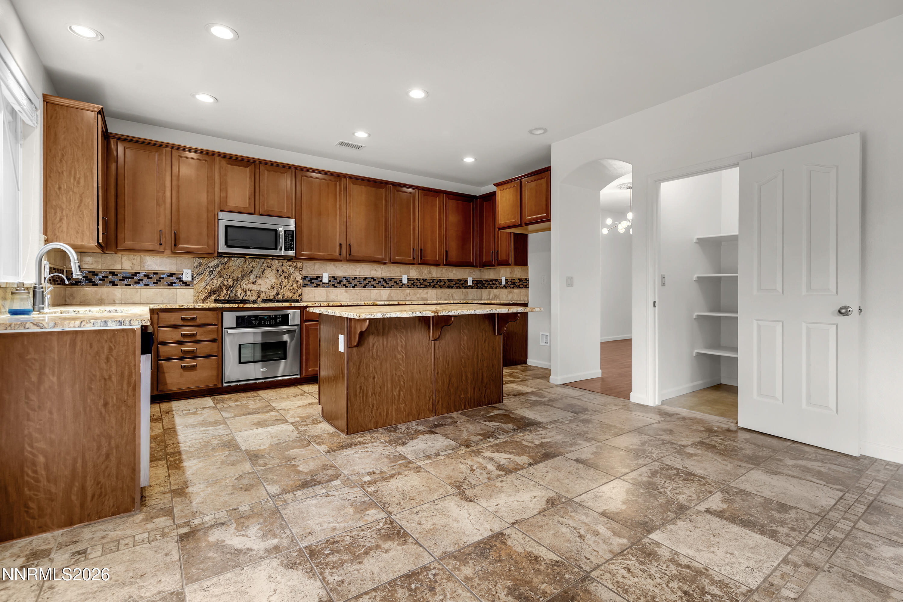 370 Pesaro Way Reno, NV 89521 - Photo 13 of 57 Presaro370-008