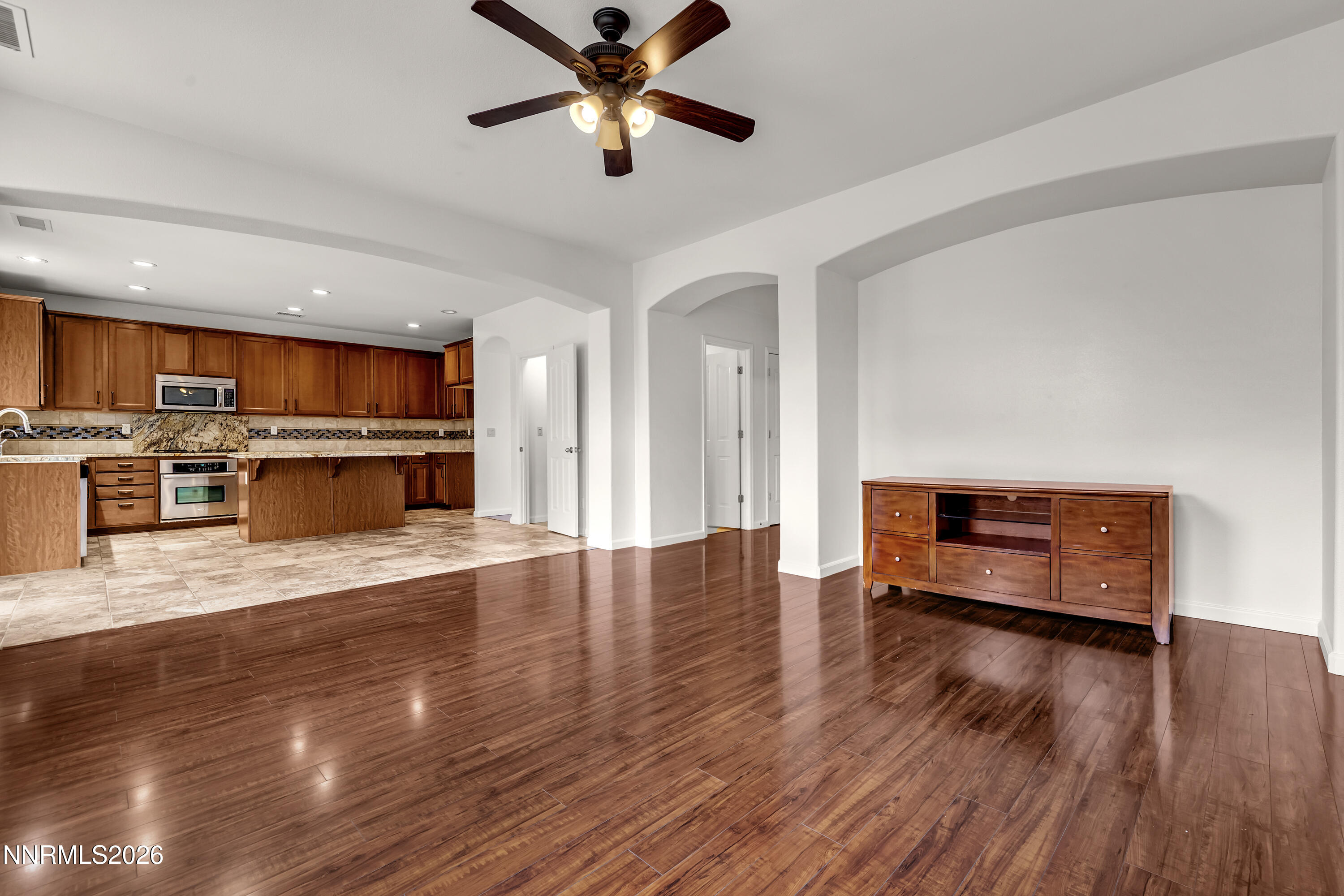 370 Pesaro Way Reno, NV 89521 - Photo 14 of 57 Presaro370-004