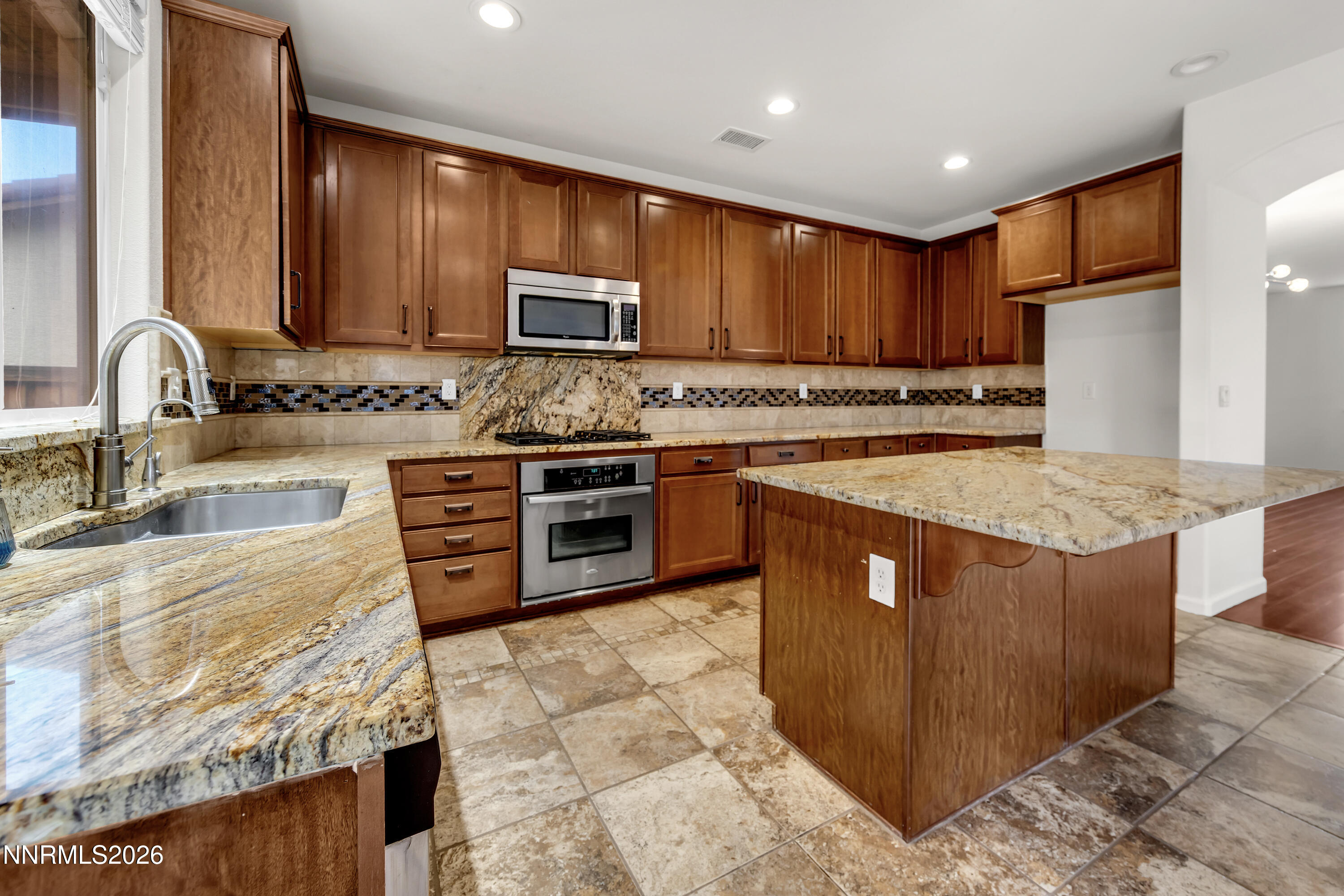 370 Pesaro Way Reno, NV 89521 - Photo 9 of 57 Presaro370-010