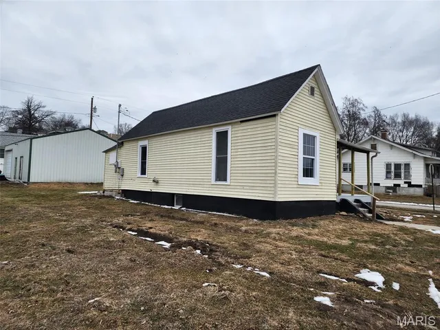 $87,500 | 2500 Chestnut Street, Hannibal, MO 63401