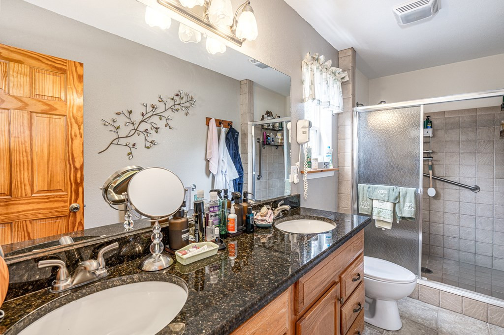 210 Pin Oak Ridge Murphy, NC 28906 - Photo 17 of 51