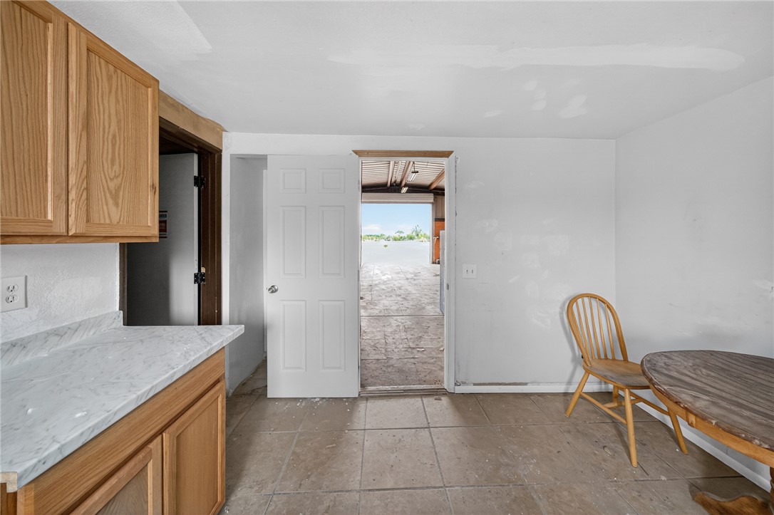 16634 Diego Road Yucca, AZ 86438 - Photo 15 of 19