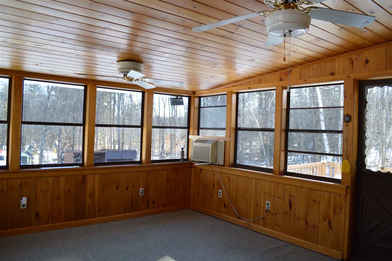 93 Robinson Road Bow, NH 03304 - Photo 9 of 33