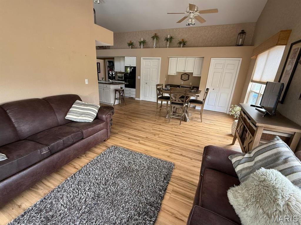 809 Deer Run Road Belleville, IL 62223 - Photo 5 of 28 Gallery Image 5