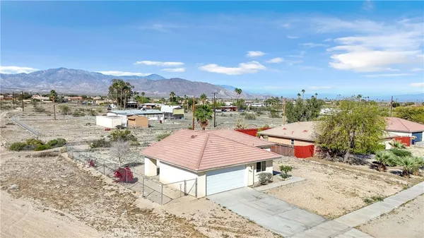 $2,000 | 2867 Stardust Avenue, Thermal, CA 92274
