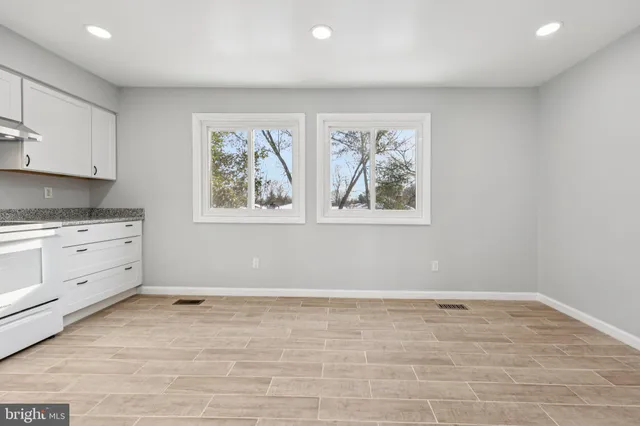 $525,000 | 500 Giles Place, Sterling, VA 20164