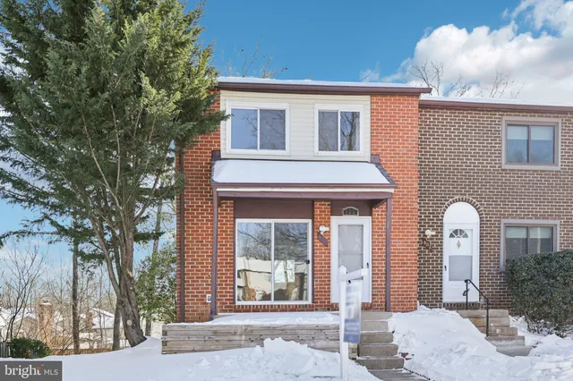 $525,000 | 500 Giles Place, Sterling, VA 20164