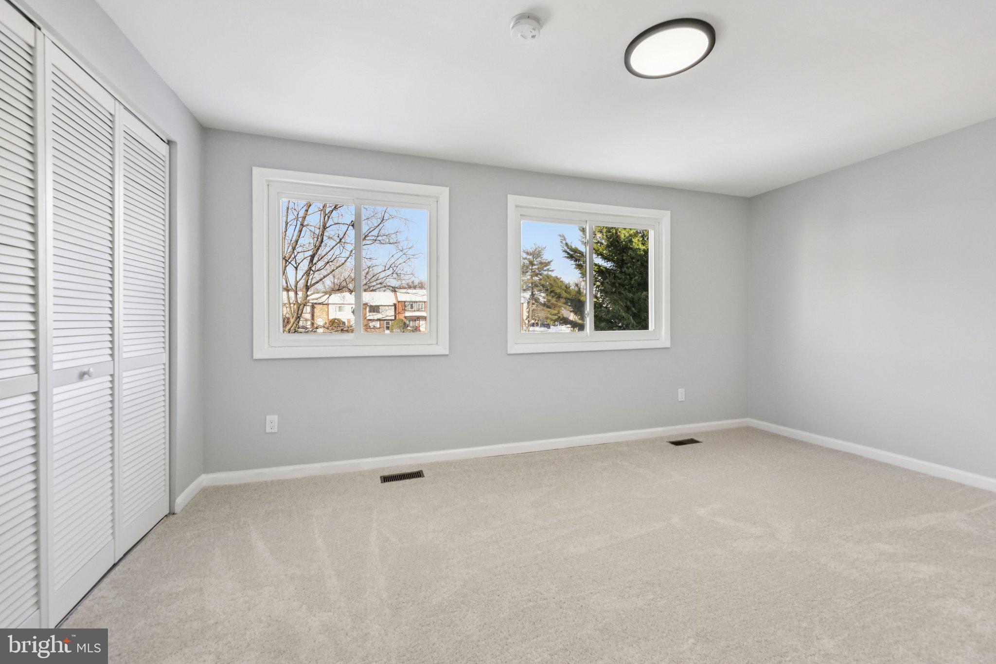 500 Giles Place Sterling, VA 20164 - Photo 23 of 41 an empty room with windows