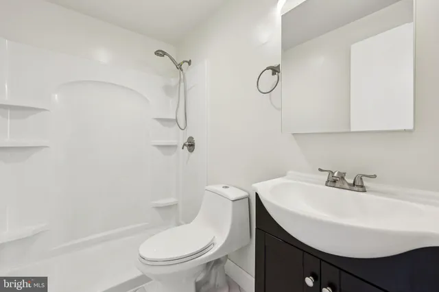 $525,000 | 500 Giles Place, Sterling, VA 20164