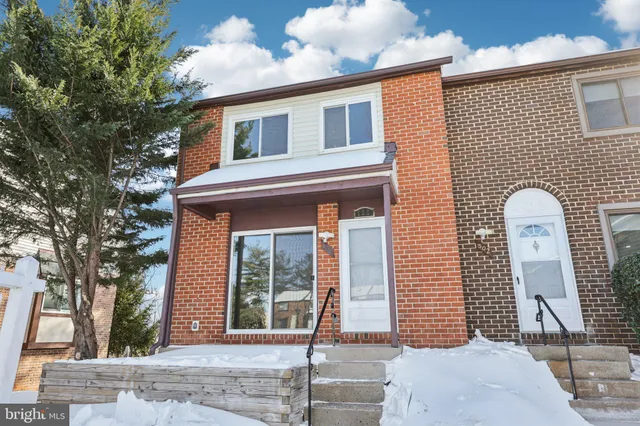 $525,000 | 500 Giles Place, Sterling, VA 20164