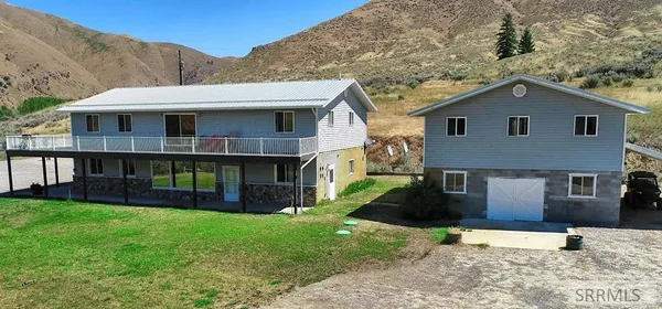 $1,398,000 | 18-20 Cherry Hill Lane, North Fork, ID 83466