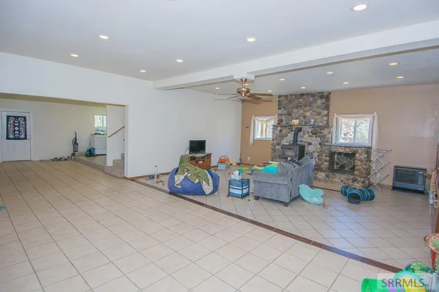 $1,398,000 | 18-20 Cherry Hill Lane, North Fork, ID 83466