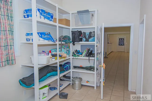 $1,398,000 | 18-20 Cherry Hill Lane, North Fork, ID 83466