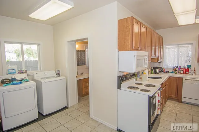 $1,398,000 | 18-20 Cherry Hill Lane, North Fork, ID 83466