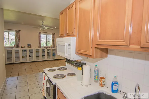 $1,398,000 | 18-20 Cherry Hill Lane, North Fork, ID 83466