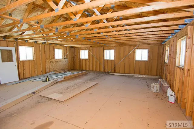 $1,398,000 | 18-20 Cherry Hill Lane, North Fork, ID 83466