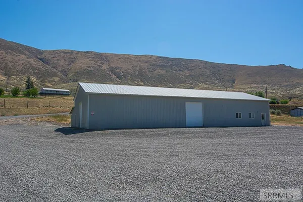 $1,398,000 | 18-20 Cherry Hill Lane, North Fork, ID 83466