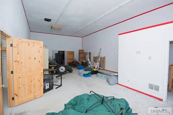 $1,398,000 | 18-20 Cherry Hill Lane, North Fork, ID 83466