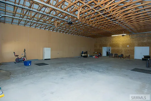 $1,398,000 | 18-20 Cherry Hill Lane, North Fork, ID 83466