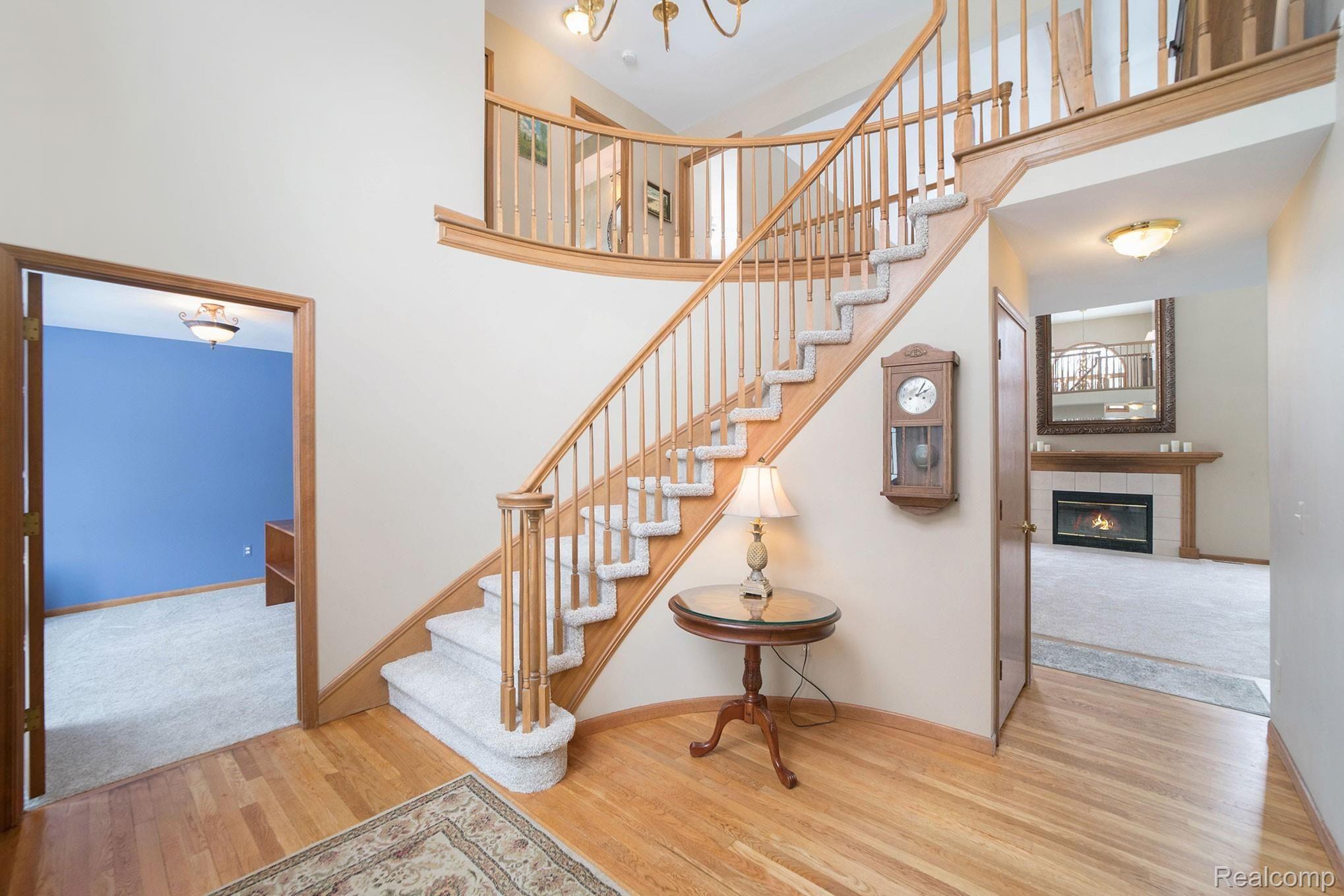 182 Bedlington Drive Rochester, MI 48307 - Photo 4 of 36 017A8052.jpg