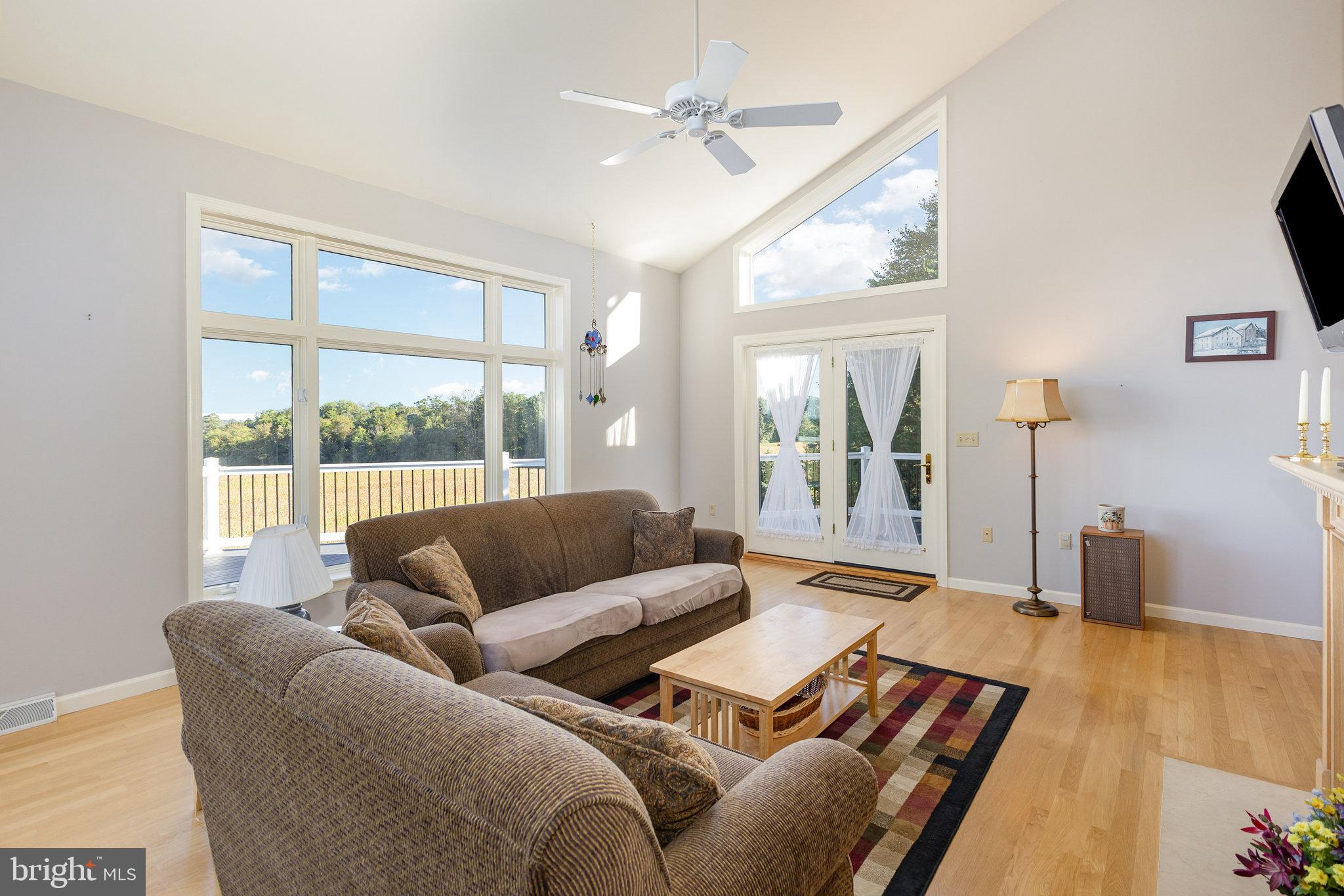 1523 Ridge Road Elizabethtown, PA 17022 - Photo 4 of 25