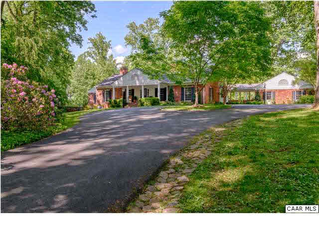 871 Tanglewood Road Charlottesville, VA 22901 - Photo 1 of 33 a picture of street with green space