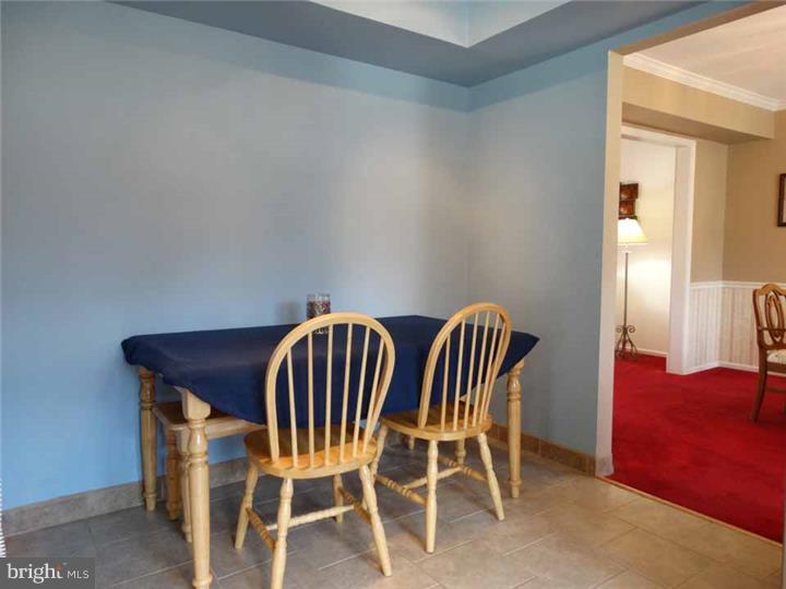 Breakfast Room