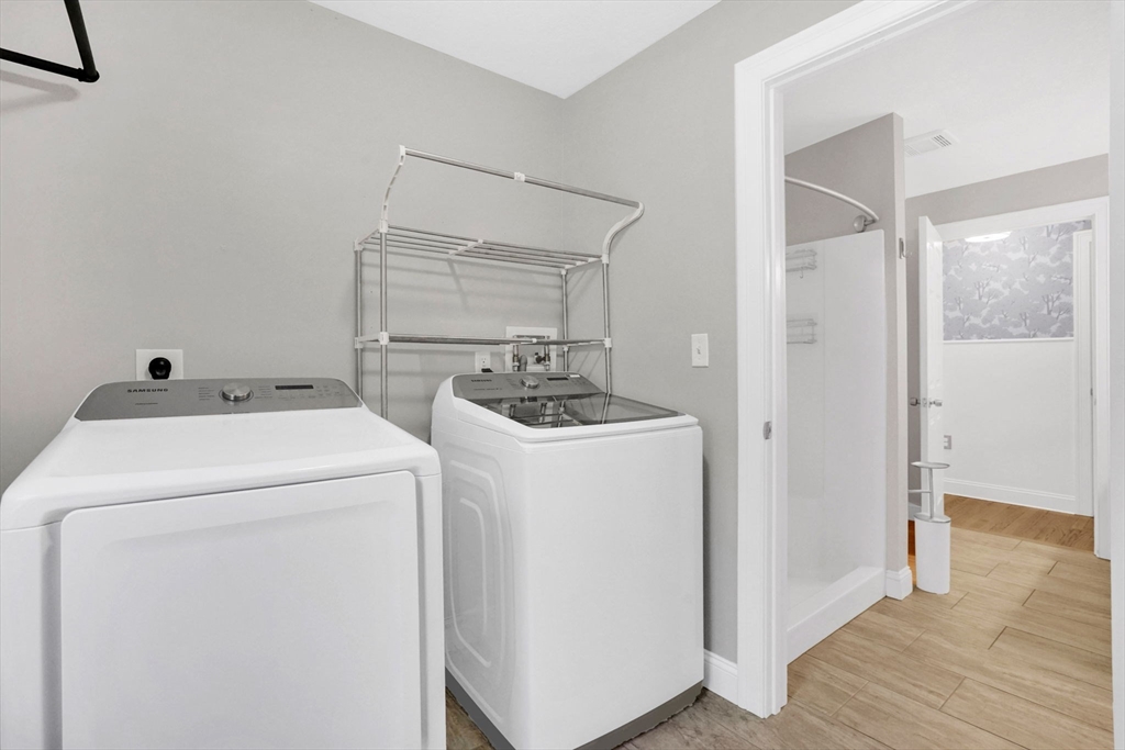 156 Hampden Road East Longmeadow, MA 01028 - Photo 19 of 37