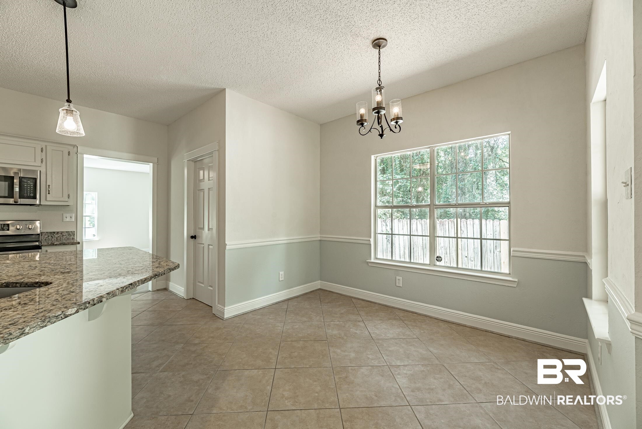 486 Ridgewood Drive Daphne, AL 36526 - Photo 15 of 33