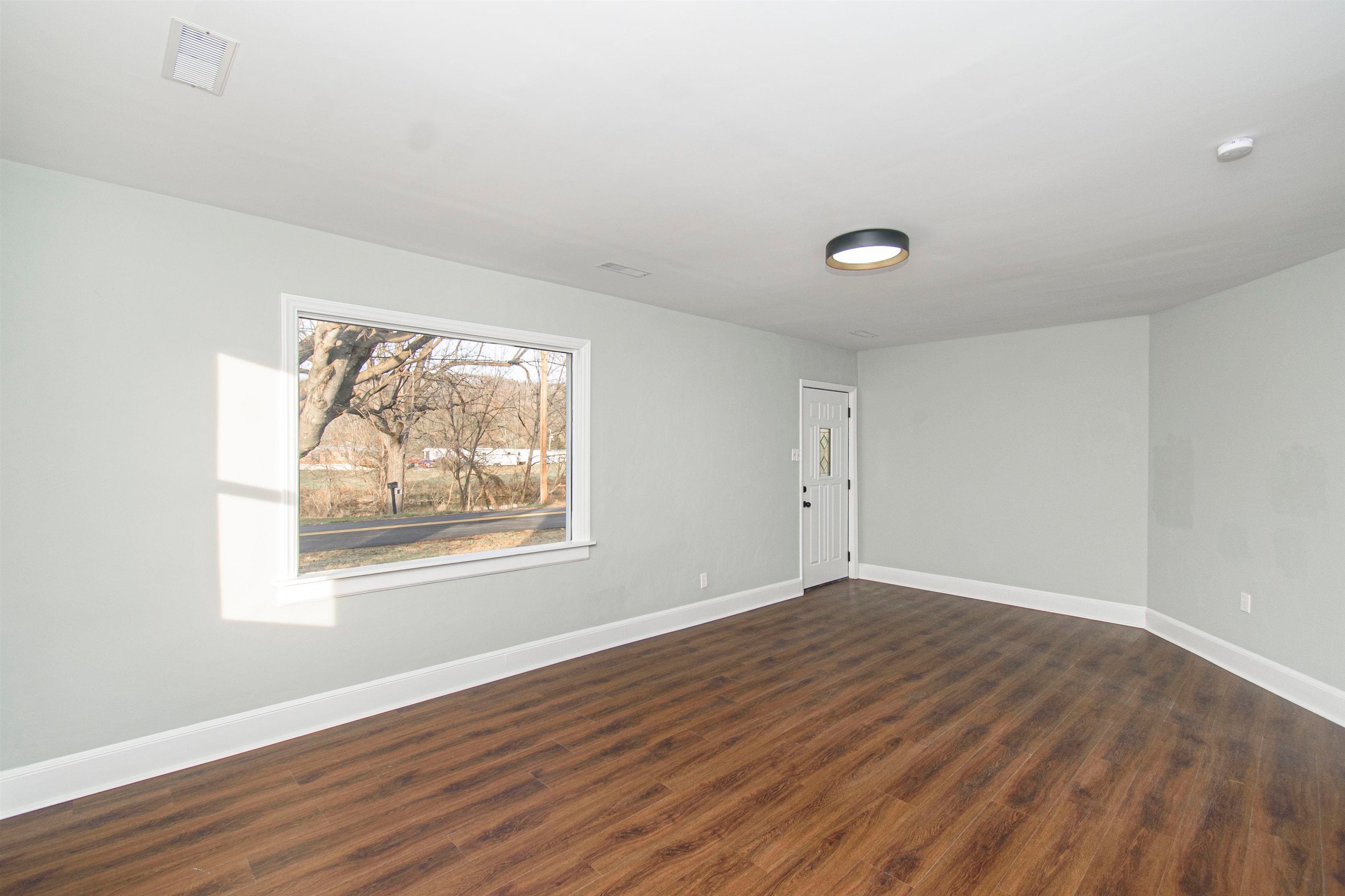 5291 Lafayette Road Elliston, VA 24087 - Photo 15 of 52 Gallery Image 15