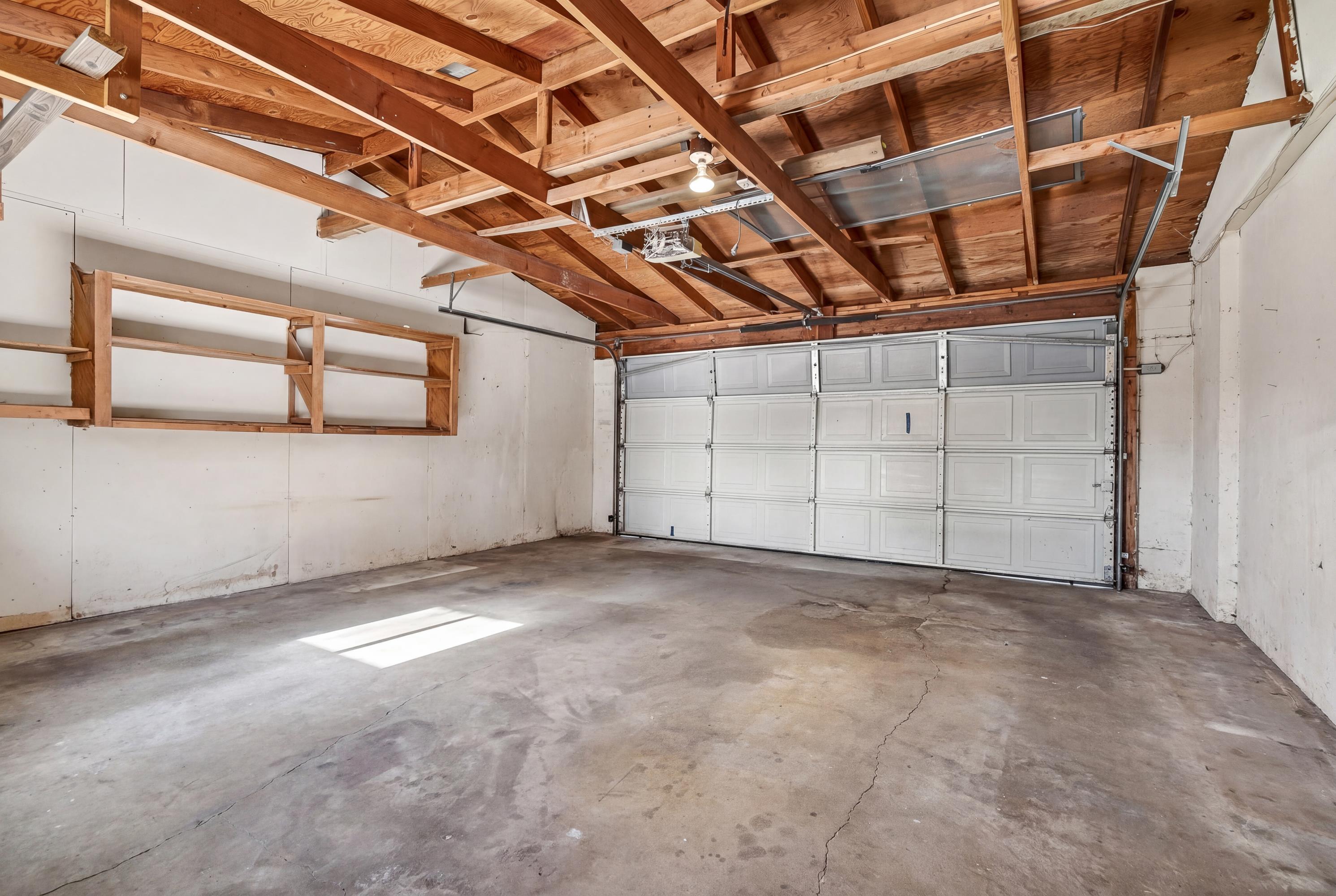 555 Freeman Road, Unit 127 Central Point, OR 97502 - Photo 23 of 32 38