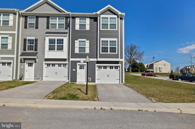 $2,199 | 74 Overshot Lane, Gettysburg, PA 17325