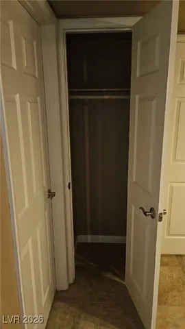 $1,350 | 2120 Ramrod Avenue, Unit 817, Henderson, NV 89014