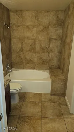 $1,250 | 2120 Ramrod Avenue, Unit 817, Henderson, NV 89014