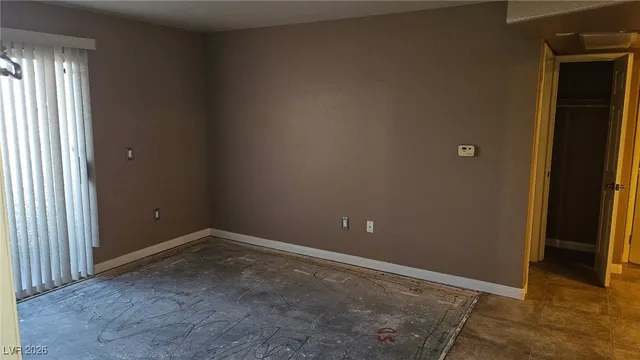 $1,350 | 2120 Ramrod Avenue, Unit 817, Henderson, NV 89014