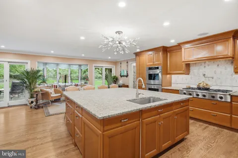 $1,575,000 | 75 Ridings Way, Ambler, PA 19002
