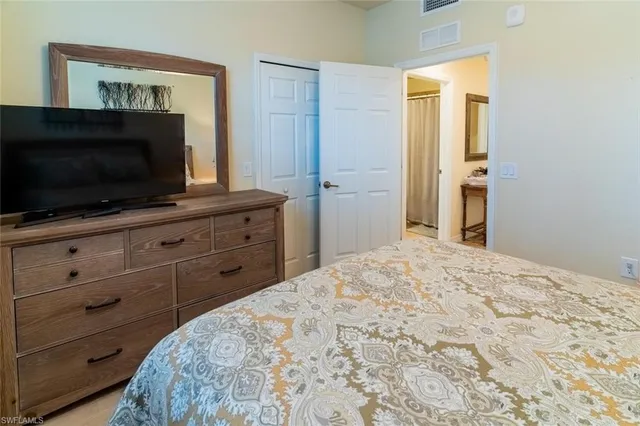 $5,000 | 9826 Giaveno Circle, Unit 1511, Naples, FL 34113