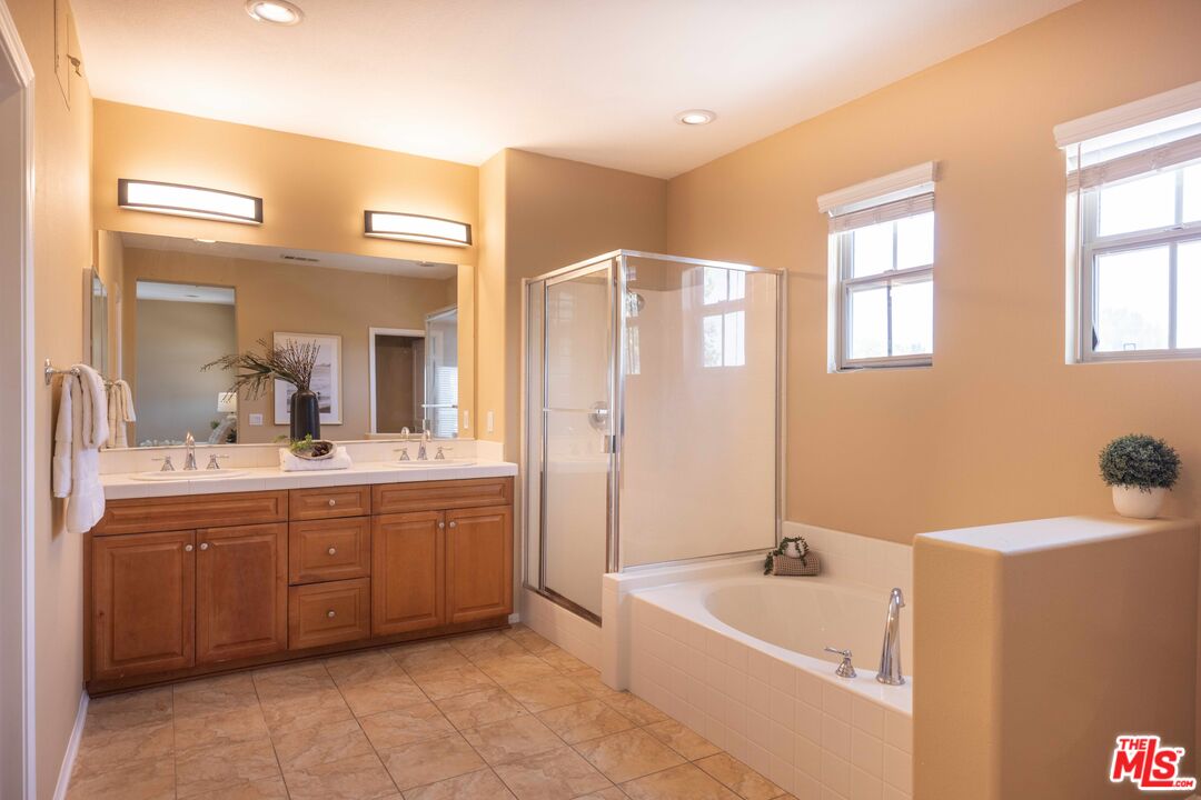 107 Chantilly Irvine, CA 92620 - Photo 21 of 28