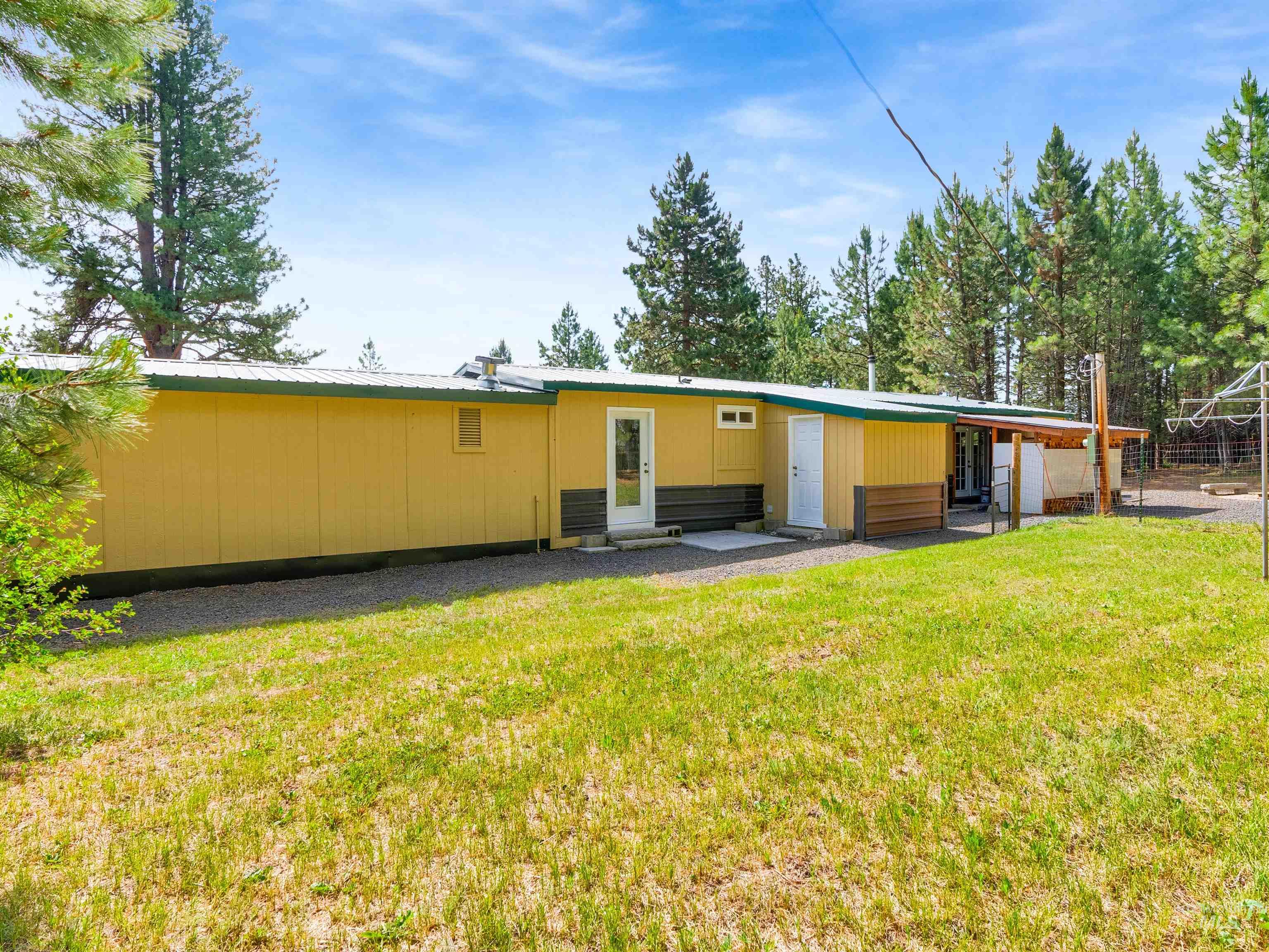 191 Bear Wallow Road Cascade, ID 83611 - Photo 31 of 43