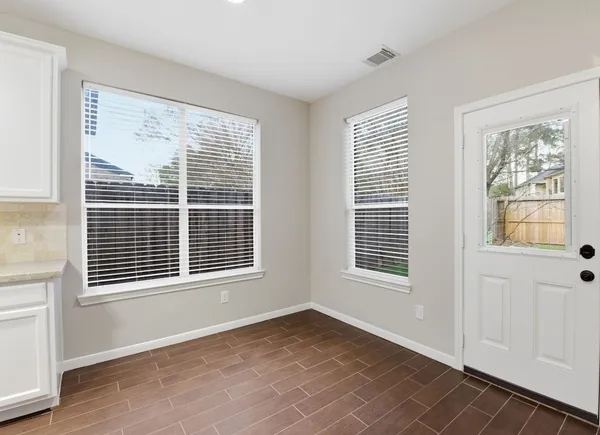 $2,350 | 25542 Saddlebrook Village Drive, Tomball, TX 77375
