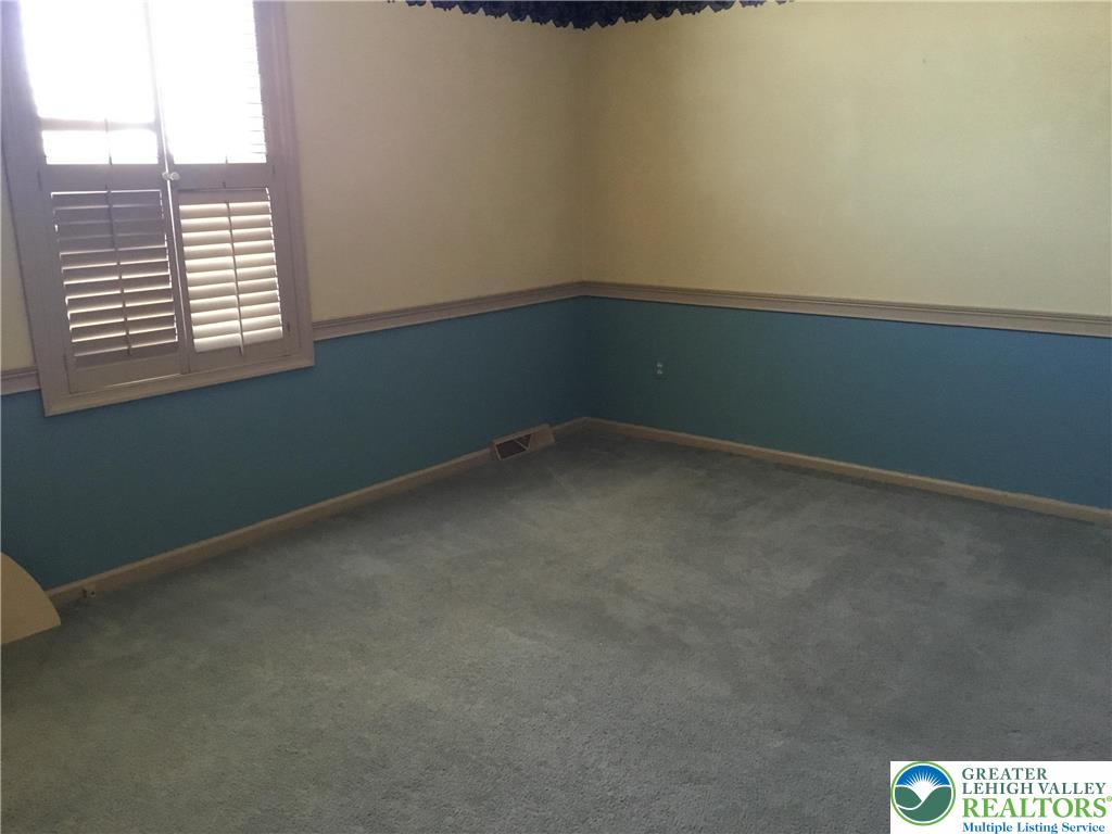 390 Fairview Street Emmaus, PA 18049 - Photo 28 of 33