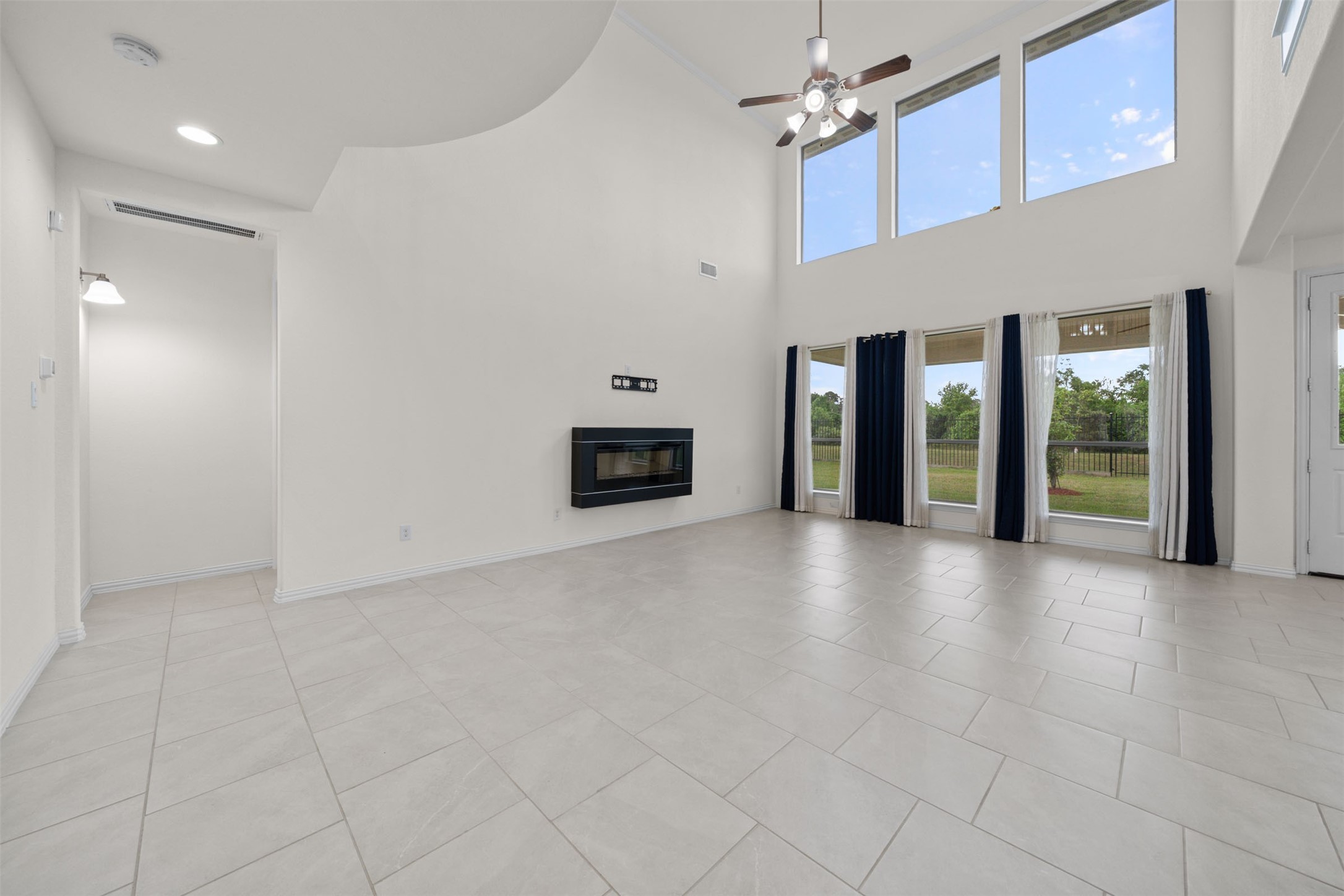 10419 Silver Shield Way Tomball, TX 77375 - Photo 18 of 50