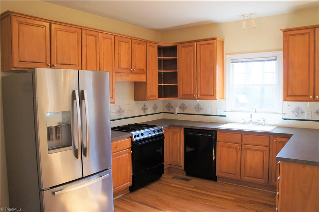 4840 Balsom Road Pfafftown, NC 27040 - Photo 5 of 18 Gallery Image 5