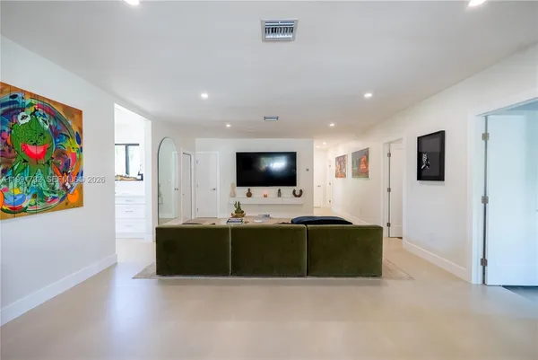 $6,500 | 7548 Adventure Avenue, North Bay Village, FL 33141