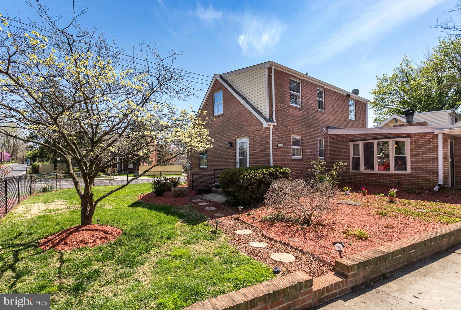 217 Franklin Avenue Silver Spring, MD 20901 - Photo 12 of 12 Exterior (Rear)