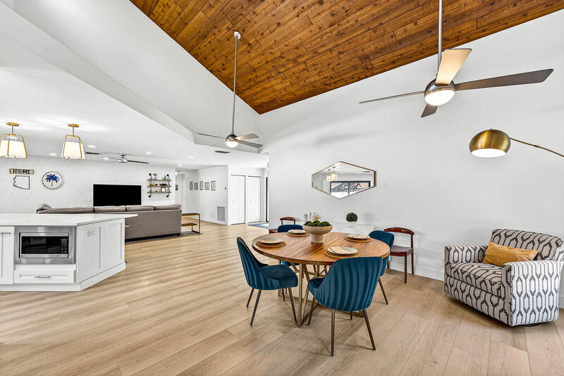 3028 Northwest 28th Avenue Boca Raton, FL 33434 - Photo 11 of 29 Dining Area
