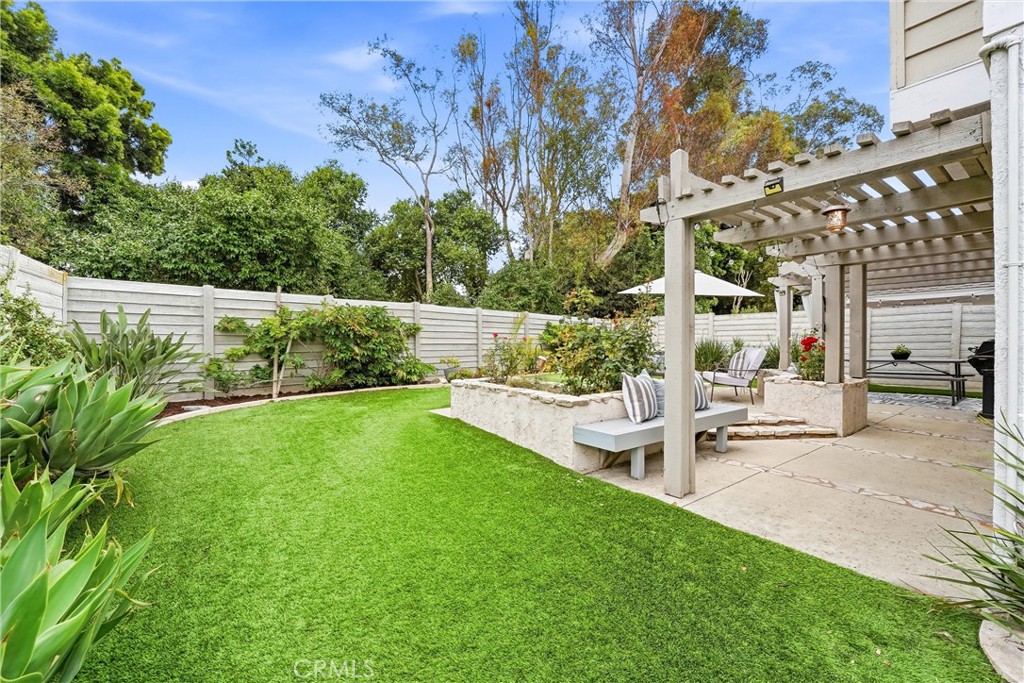 11 Shadowleaf Irvine, CA 92614 - Photo 15 of 23 No neighbors behind you and the faux grass will always stay green