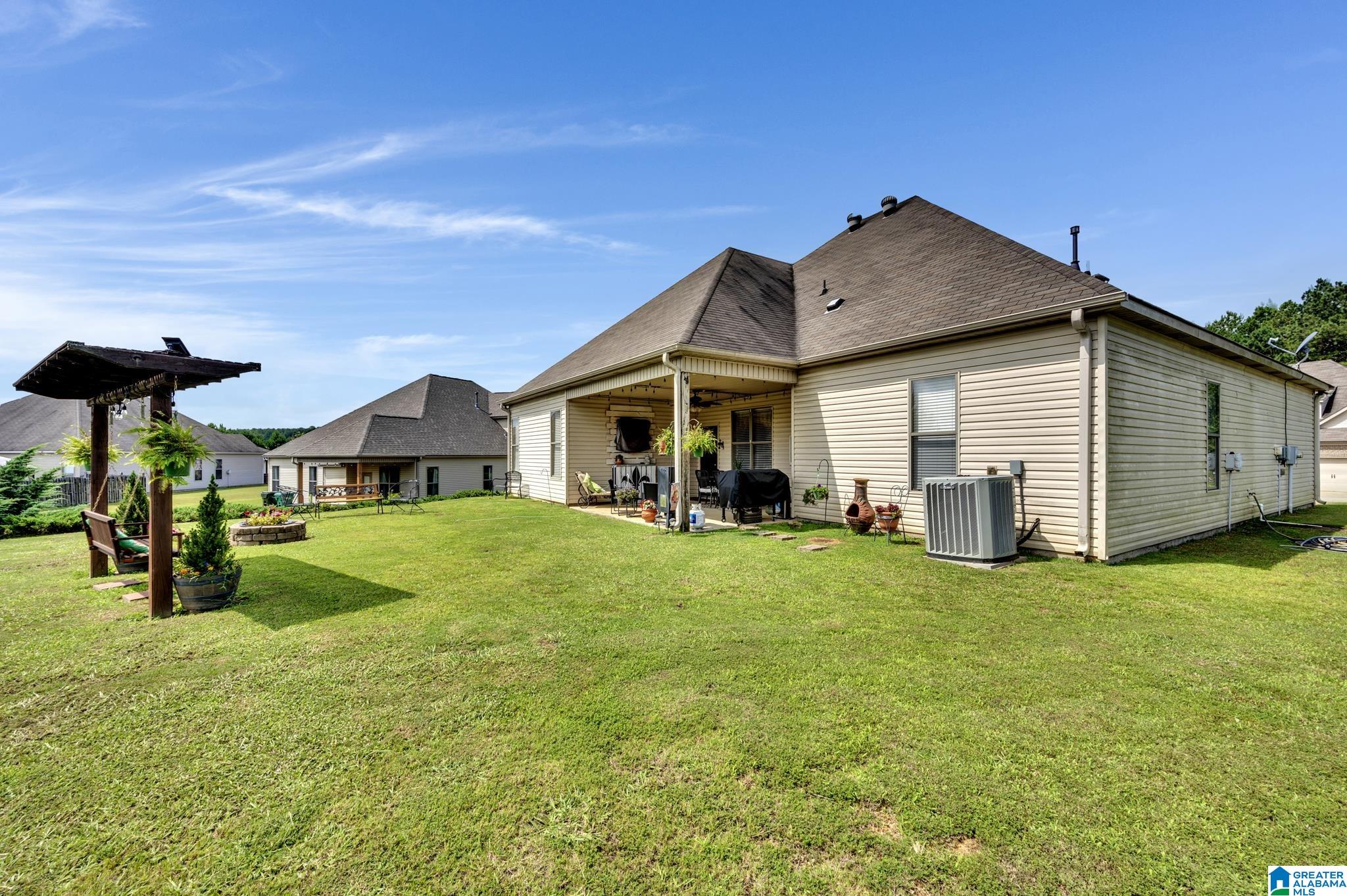 588 Village Springs Lane Springville, AL 35146 - Photo 5 of 35