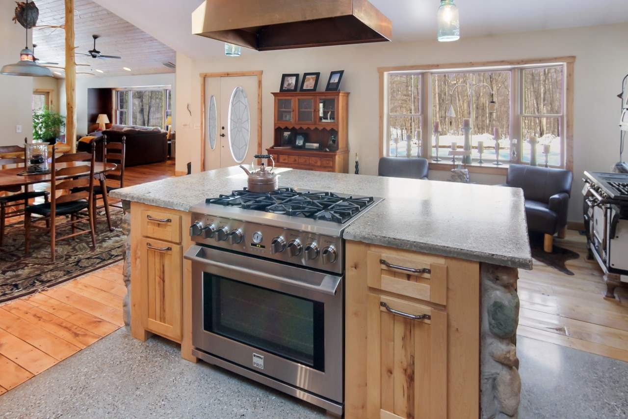 529 Mill Road Kingsley, MI 49649 - Photo 14 of 50 1872886-13.JPG