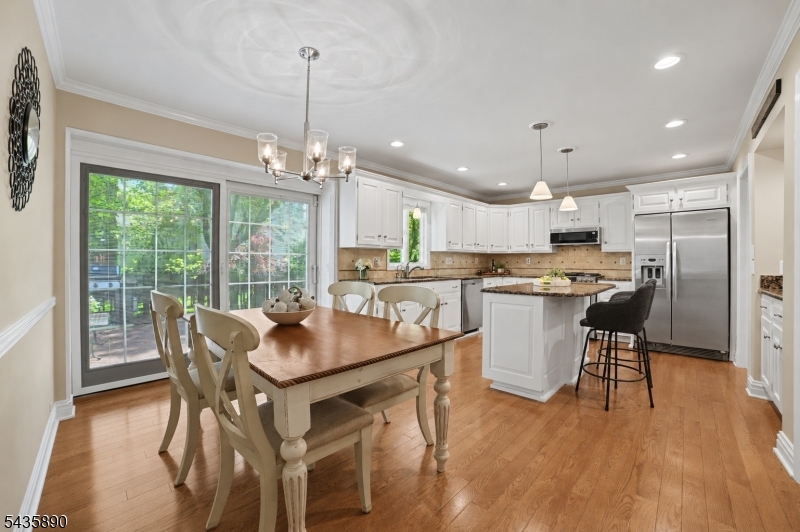 52 Hampton Road Chatham, NJ 07928 - Photo 10 of 34